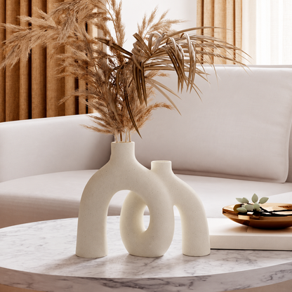 Skulpturell Vas i Keramik – Set om 2, Matt Beige